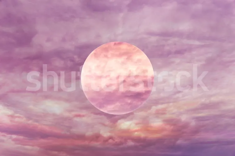 Non una luna rosso sangue...