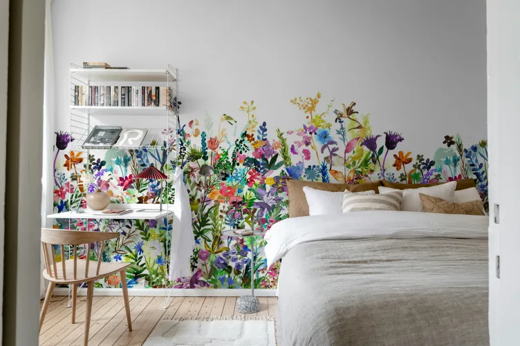 WATERCOLOR WILDFLOWER WALL MURAL