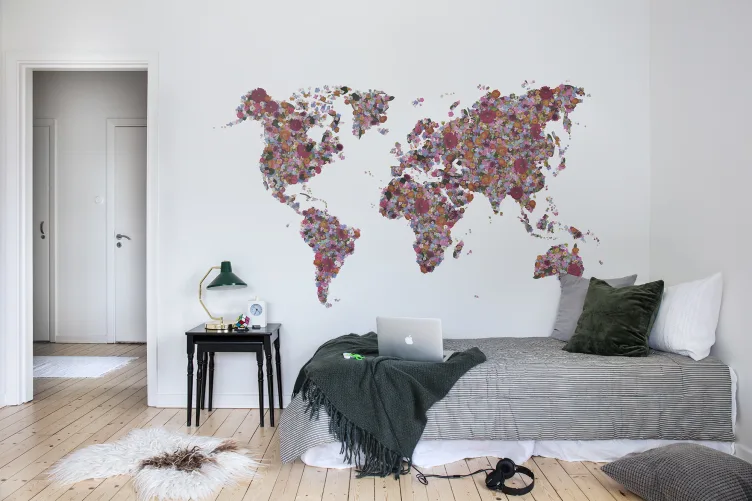 A world map of flowers