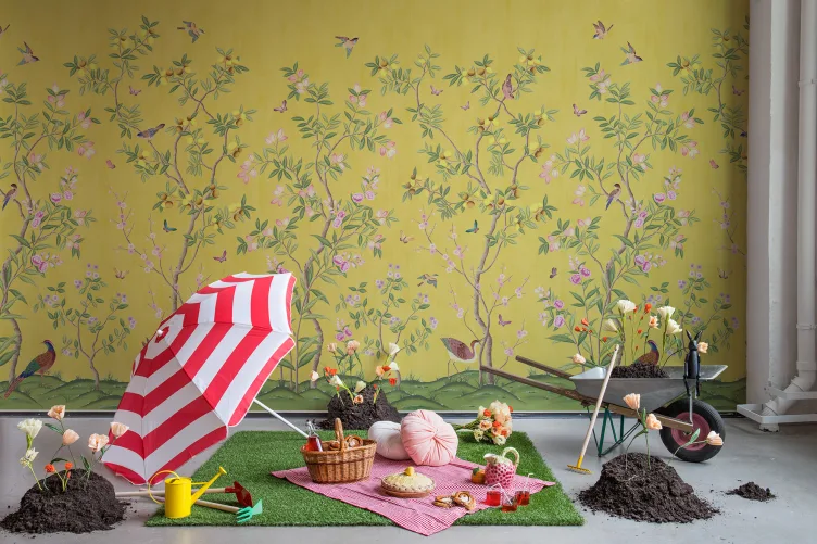 Betoverend geel behang
