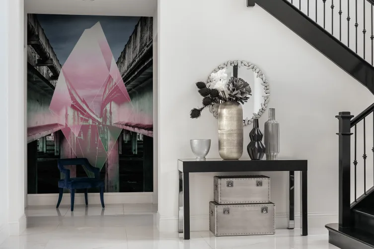 Un mural de pared futurista con un diamante flotante brillante
