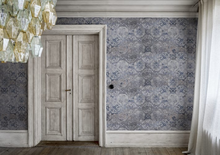 Create a cozy, lived in space with an 
oriental feel