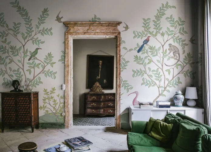 Gedurfd op chinoiserie geïnspireerd ontwerp