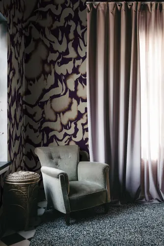 Stunningly Flowing Pattern