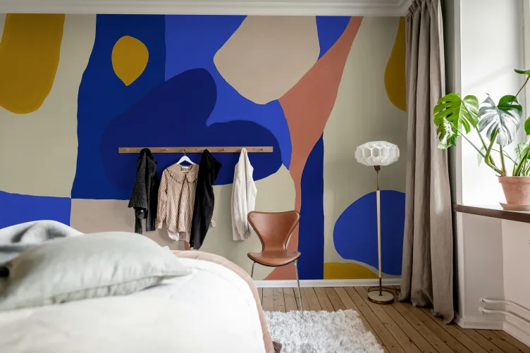 Dynamic Shapes in Mesmerizing Blue