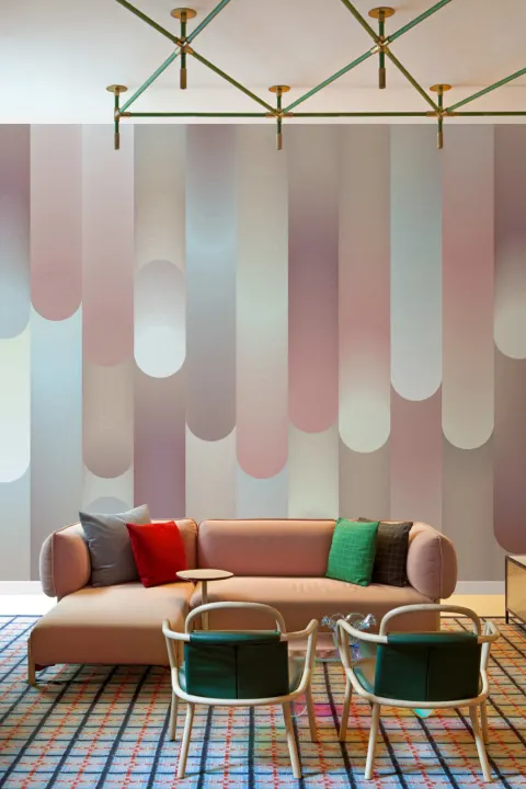 Round Mural