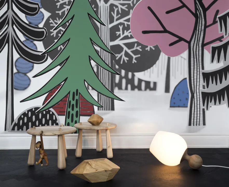 GRAPHIC FOREST MURAL