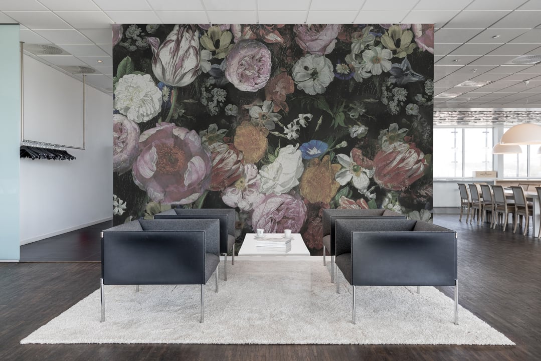Extravagant dark floral wallpaper murals