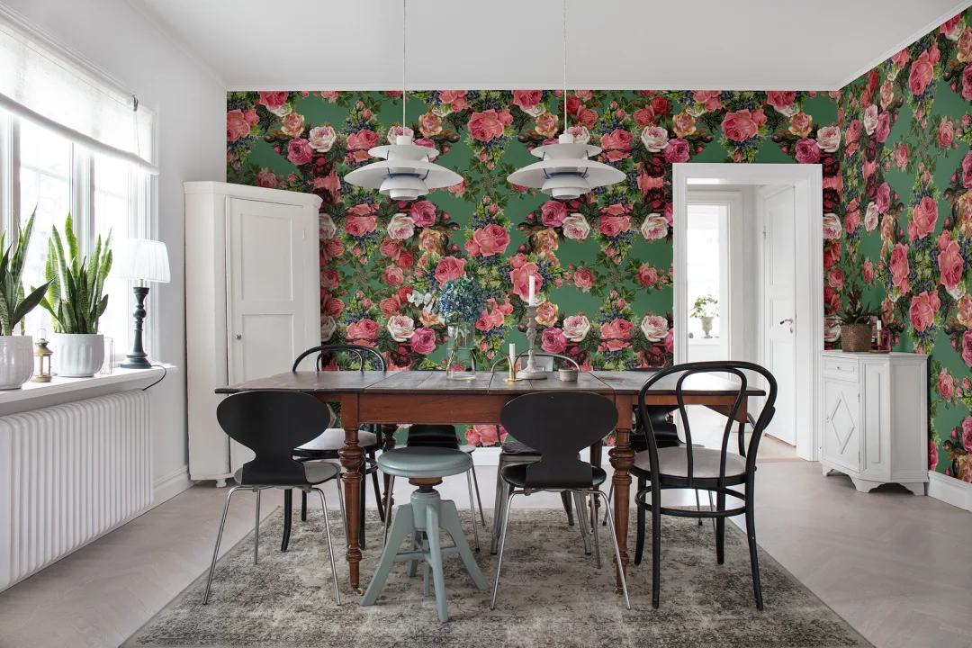 Un motif floral en forme de kaléïdoscope