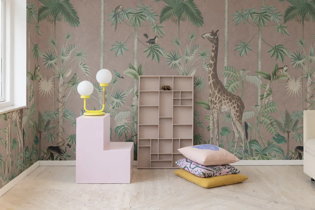 Giraffes Stroll, Pink