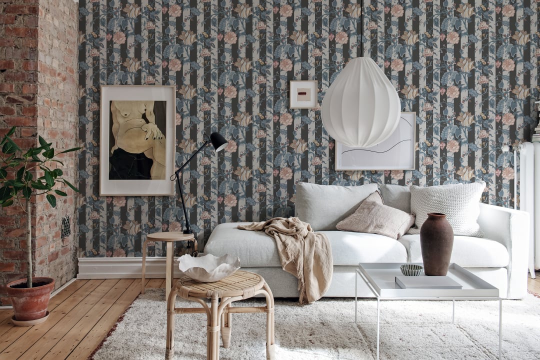 Choose a statement design that is wild, beautiful and daring