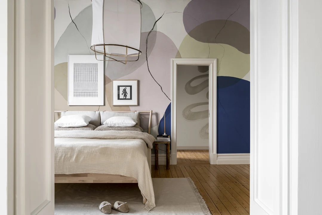 Floating, Playful