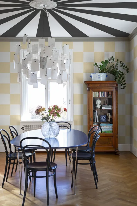 Papier peint panoramique à carreaux jaunes