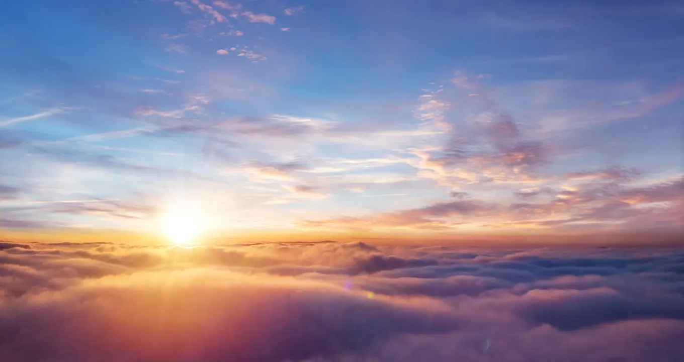 Zonsondergang vanuit de lucht