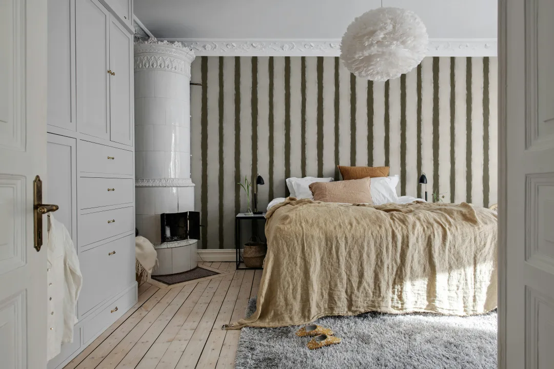 Warm Brown Stripes