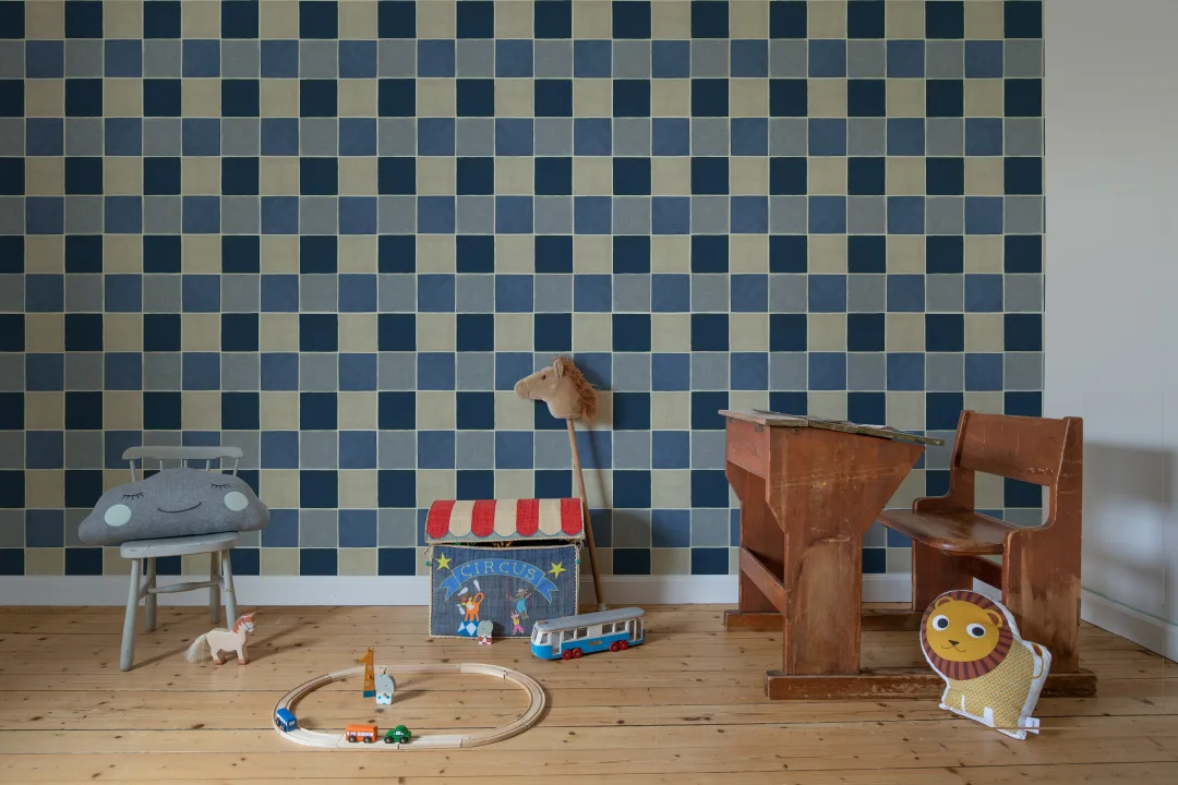 Classic Blue Tile Pattern Wallpaper