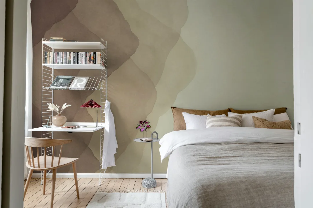 Discover Serene Waves in Watercolor