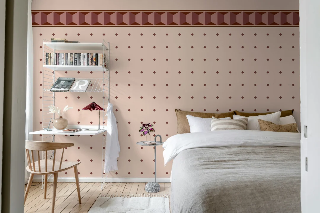 Timeless Elegance with a Geometrical Twist