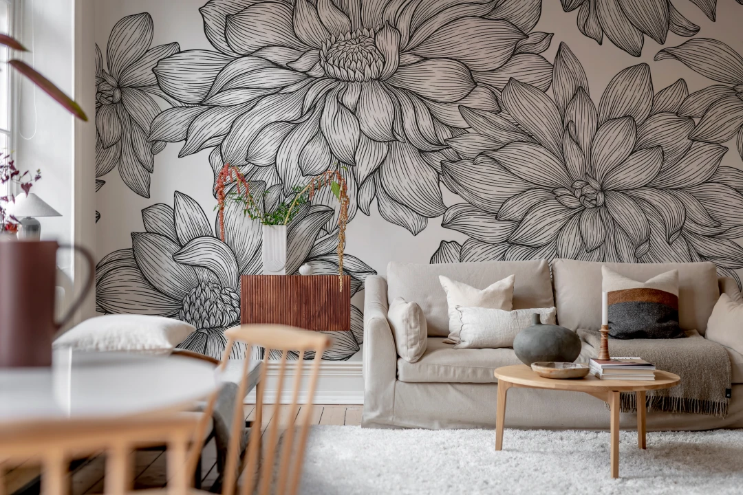 Dahlia Lines, Black