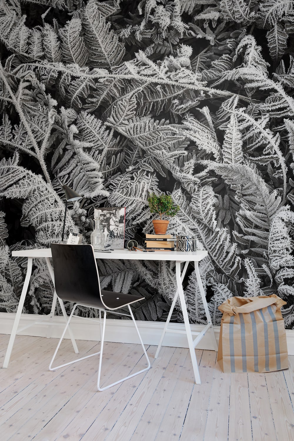 Grayscale perete mural cu frunze