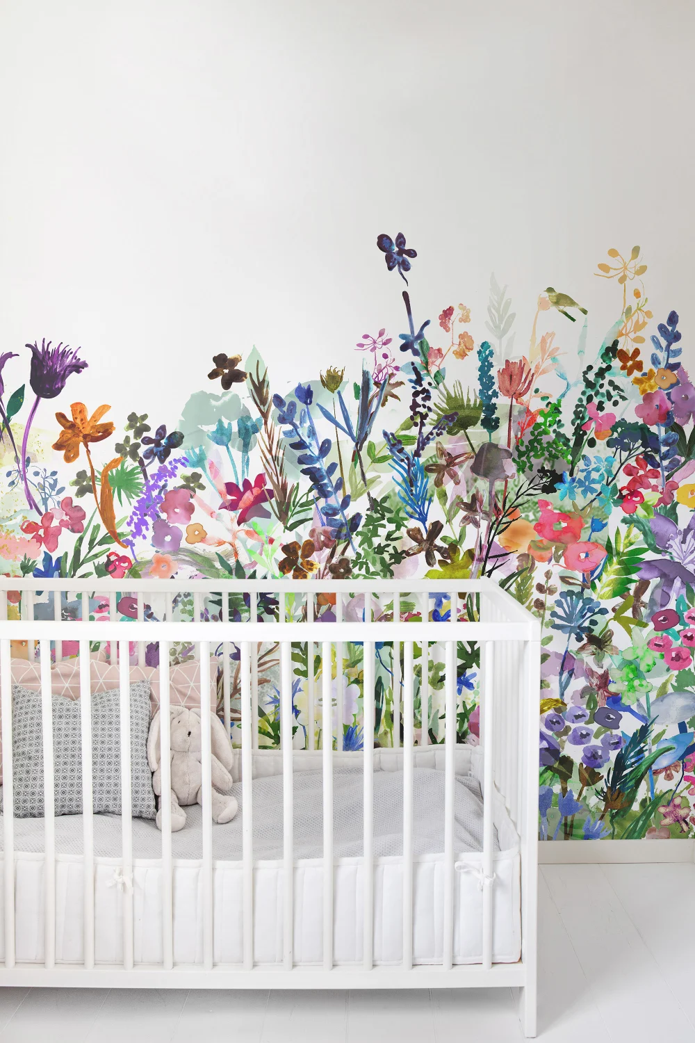 WATERCOLOR WILDFLOWER WALL MURAL