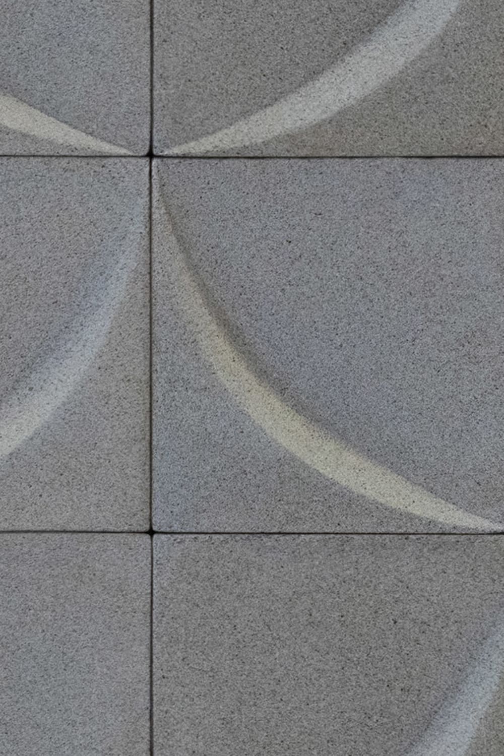 Ein kunstvolles Beton-Fließenmuster für Ihre Wände