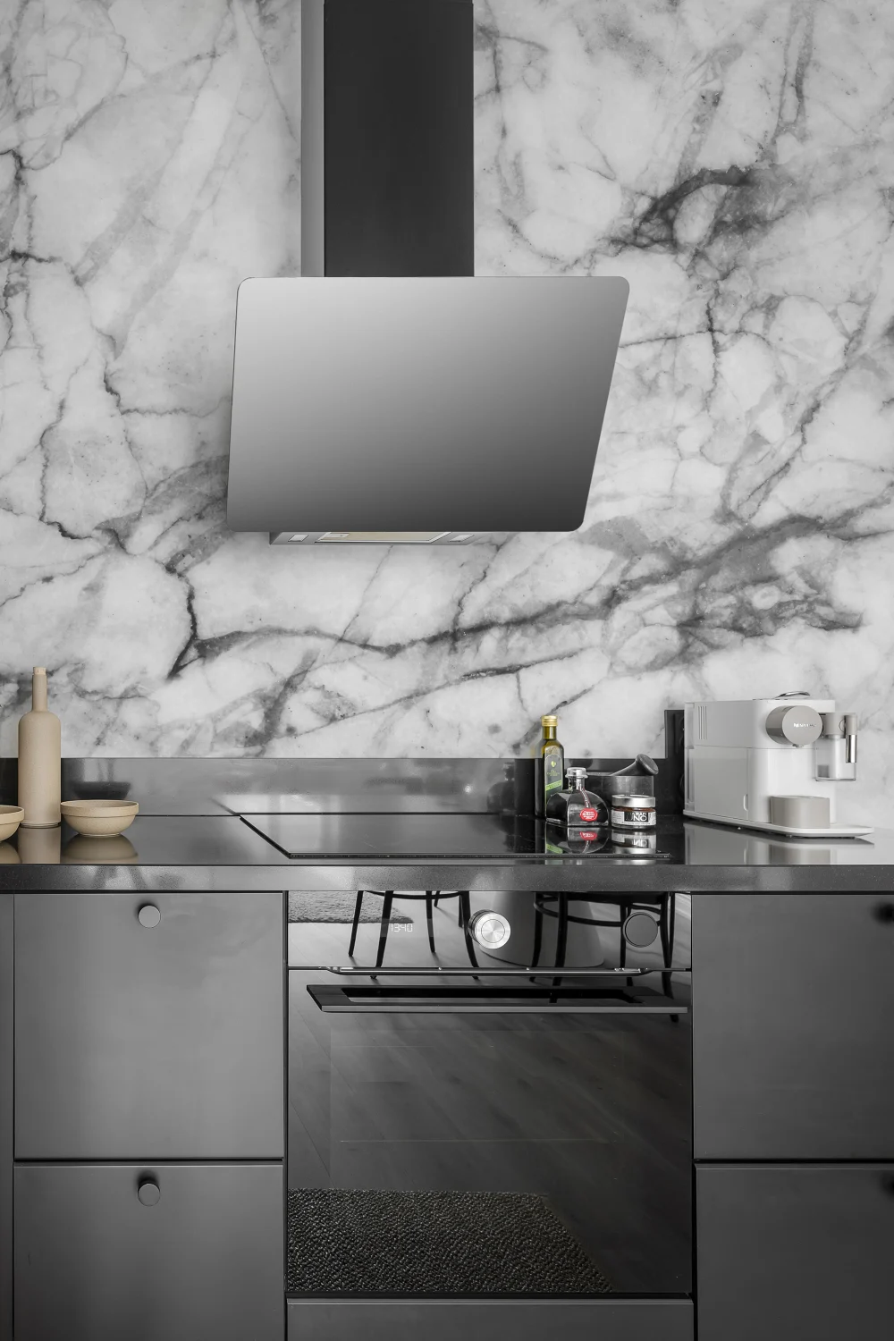 Marble Art, Graphite