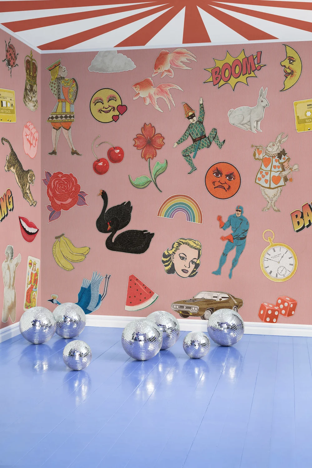 Maximalistisch plafondbehang