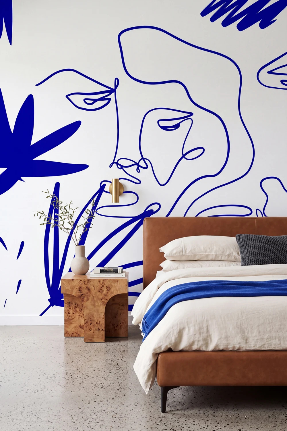 Volti Espressivi in Linea Blu | Rebel Walls