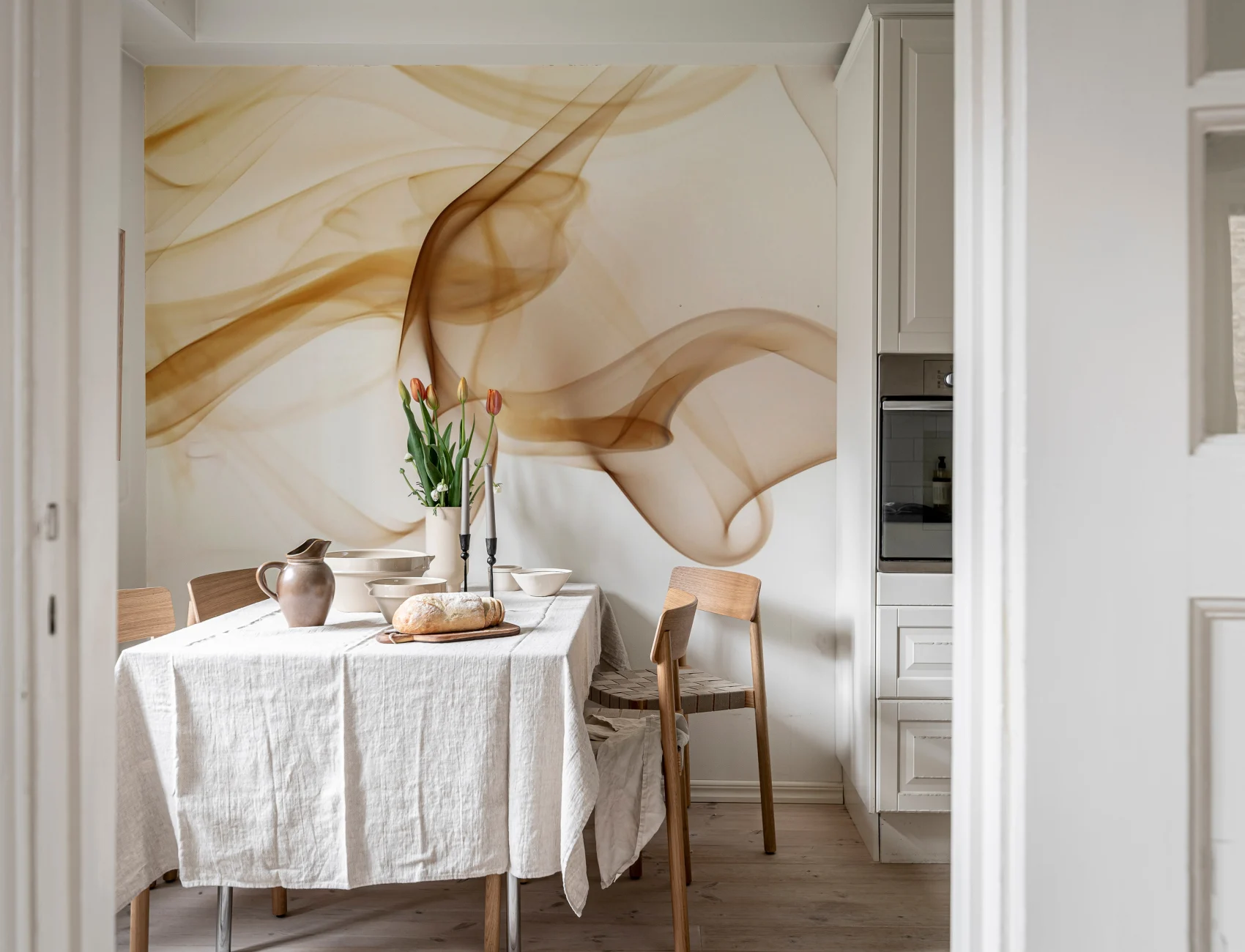 Delicate muurschildering