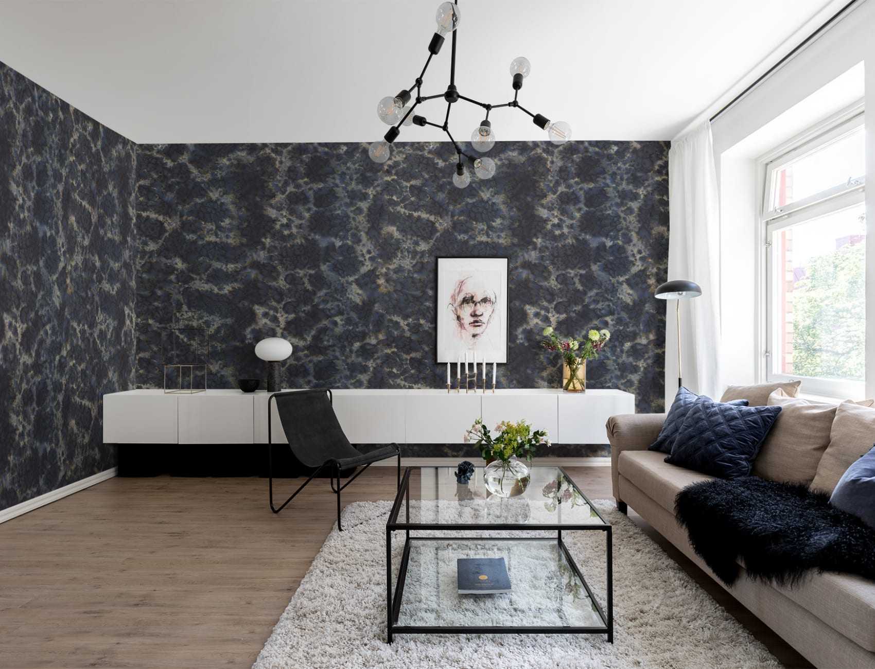 Dark wallpaper with marble effect