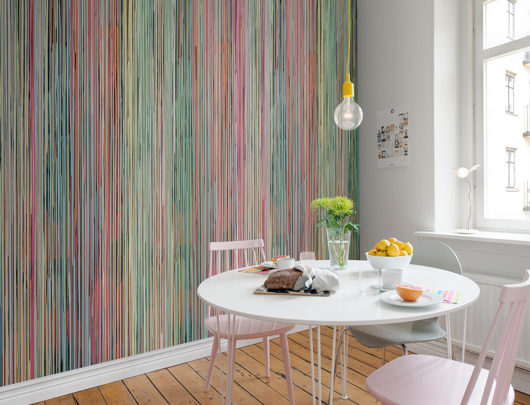 A versatile and modern addition to your décor