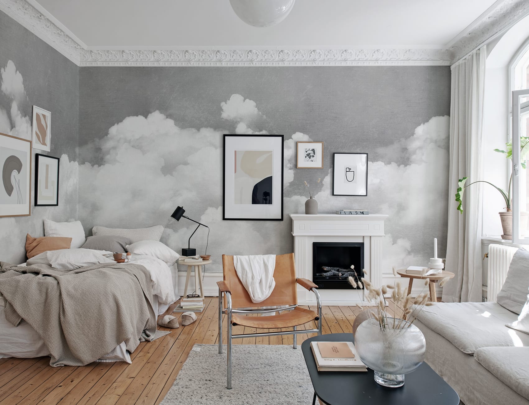 Cuddle Clouds, Graphite