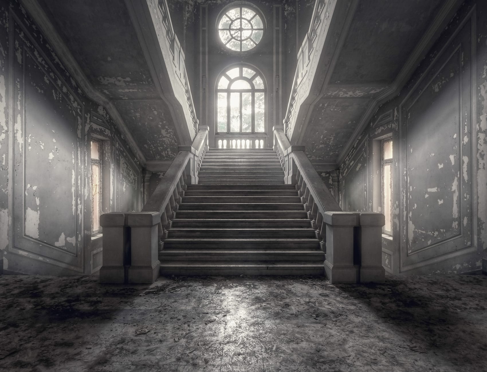 Eine dramatische dunkle Tapete