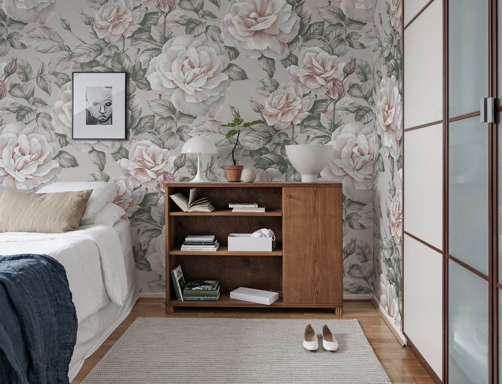 Papel de parede com design de rosas vintage