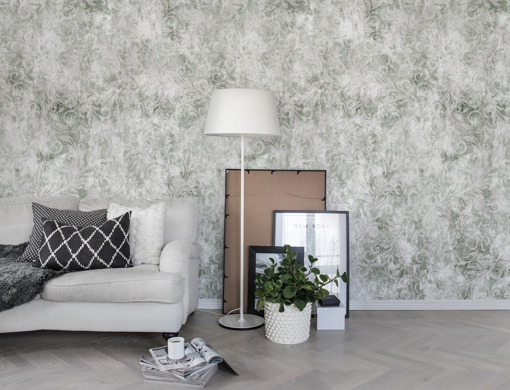 A wall mural where things grow wild in a peaceful way