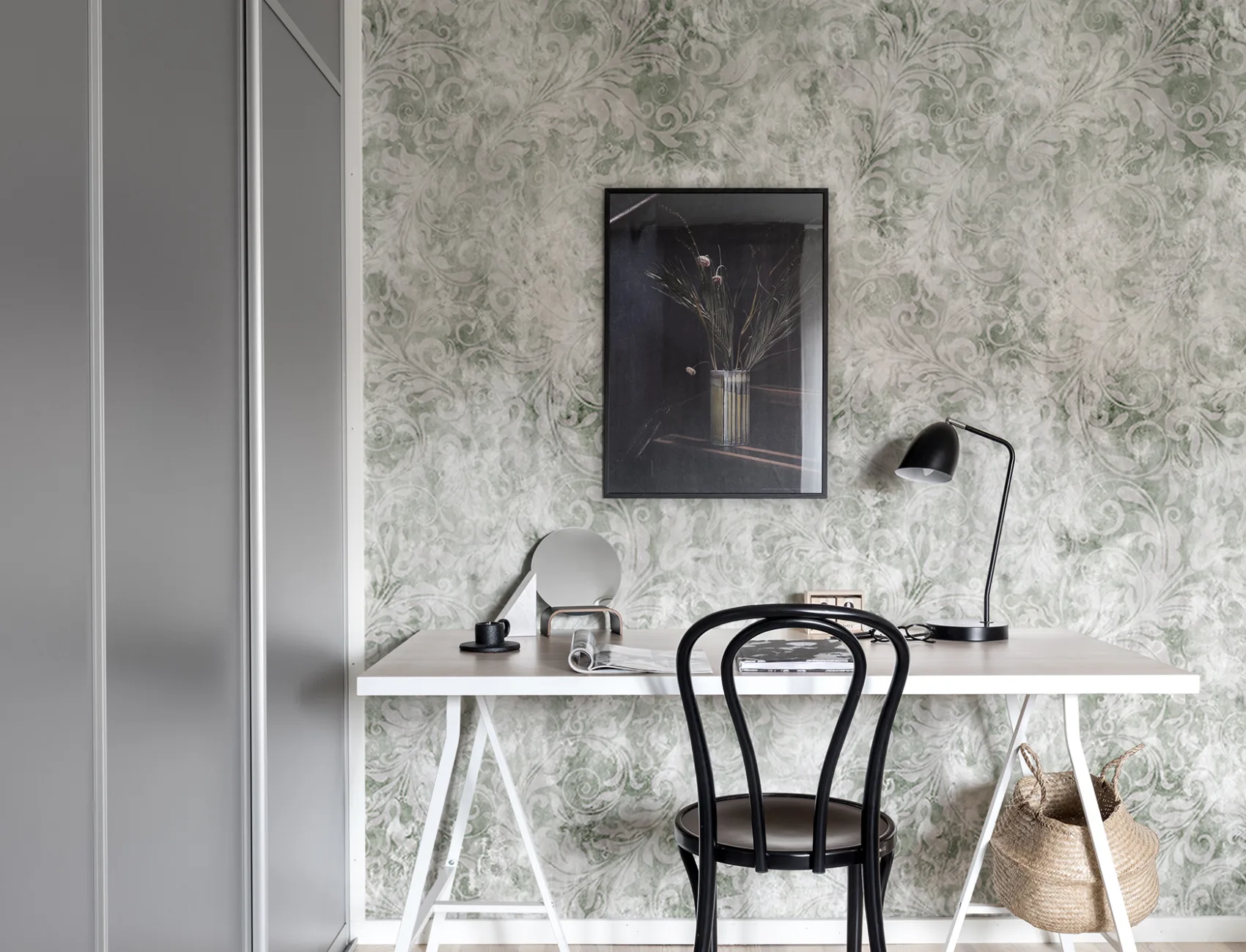 A wall mural where things grow wild in a peaceful way