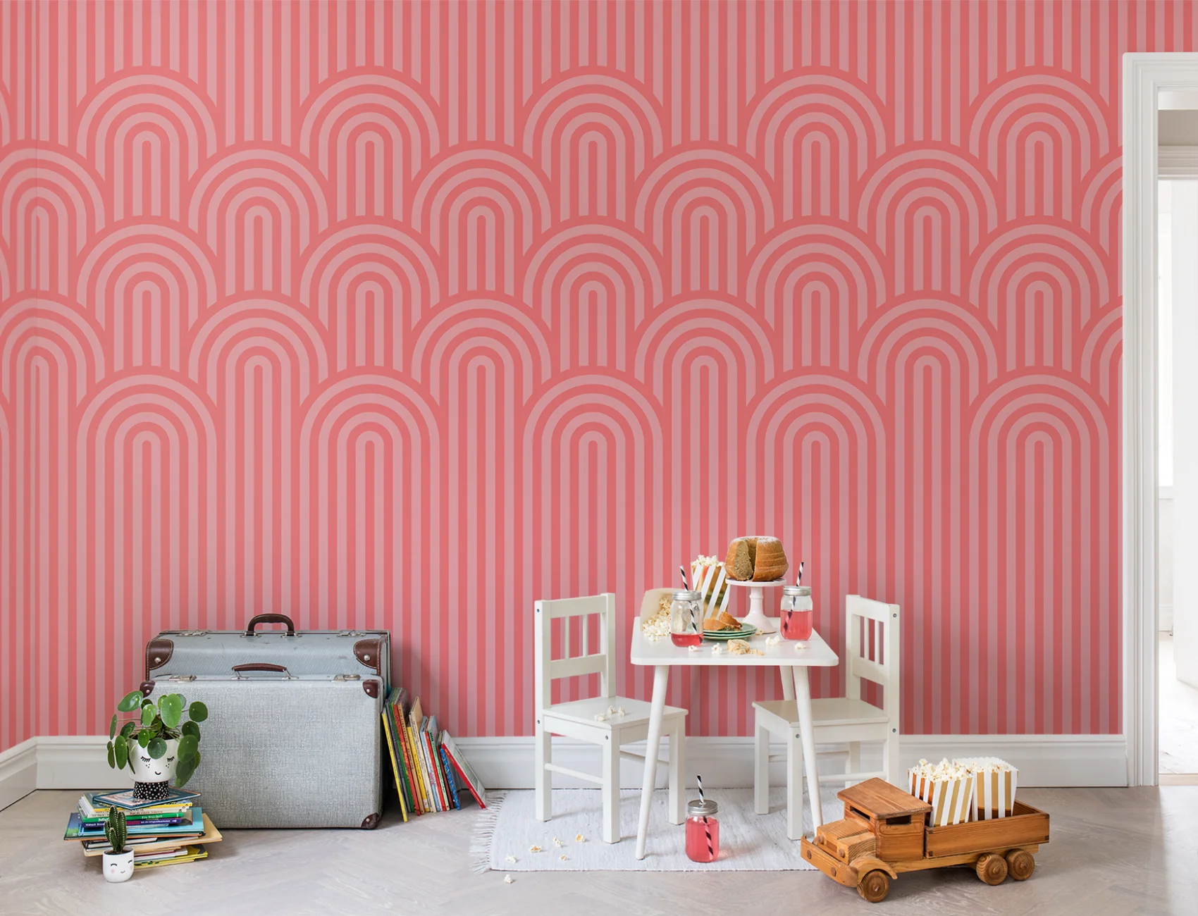 Stripe wallpaper with a twist