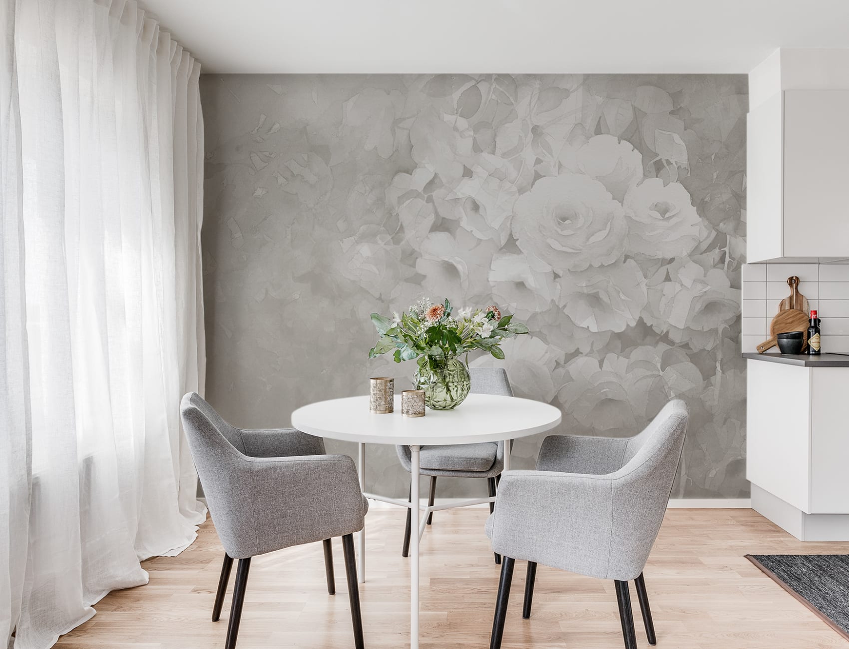 Bedek je muur met grijs rozenbehang