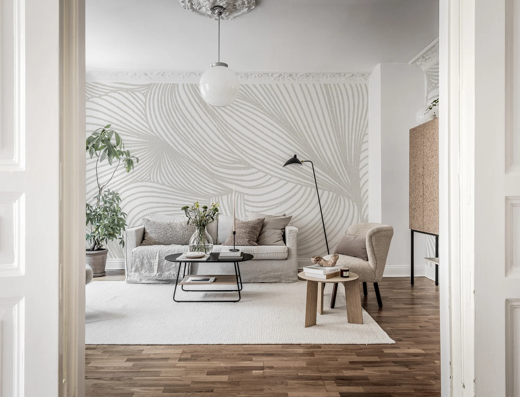 Elegant Waves