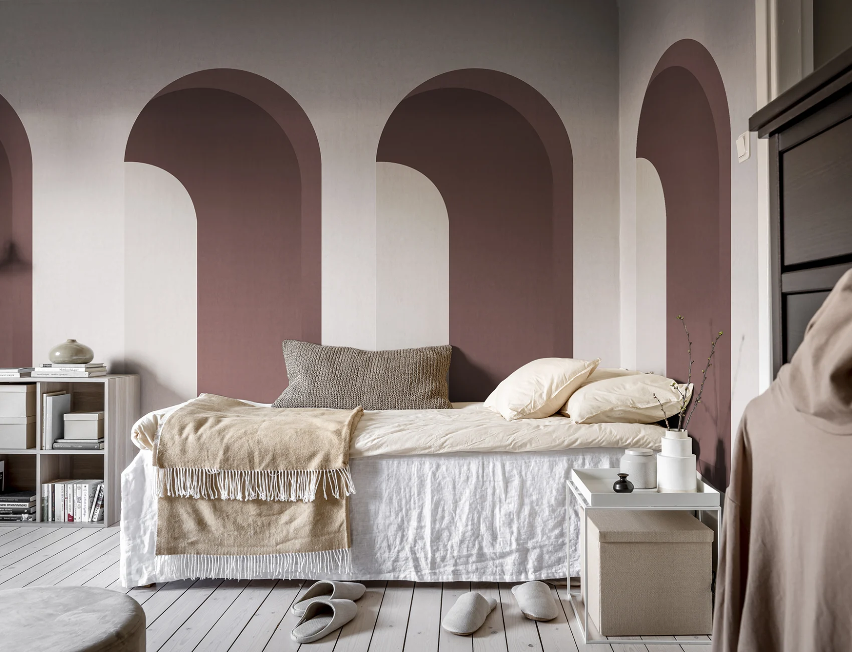 Arch, Pink