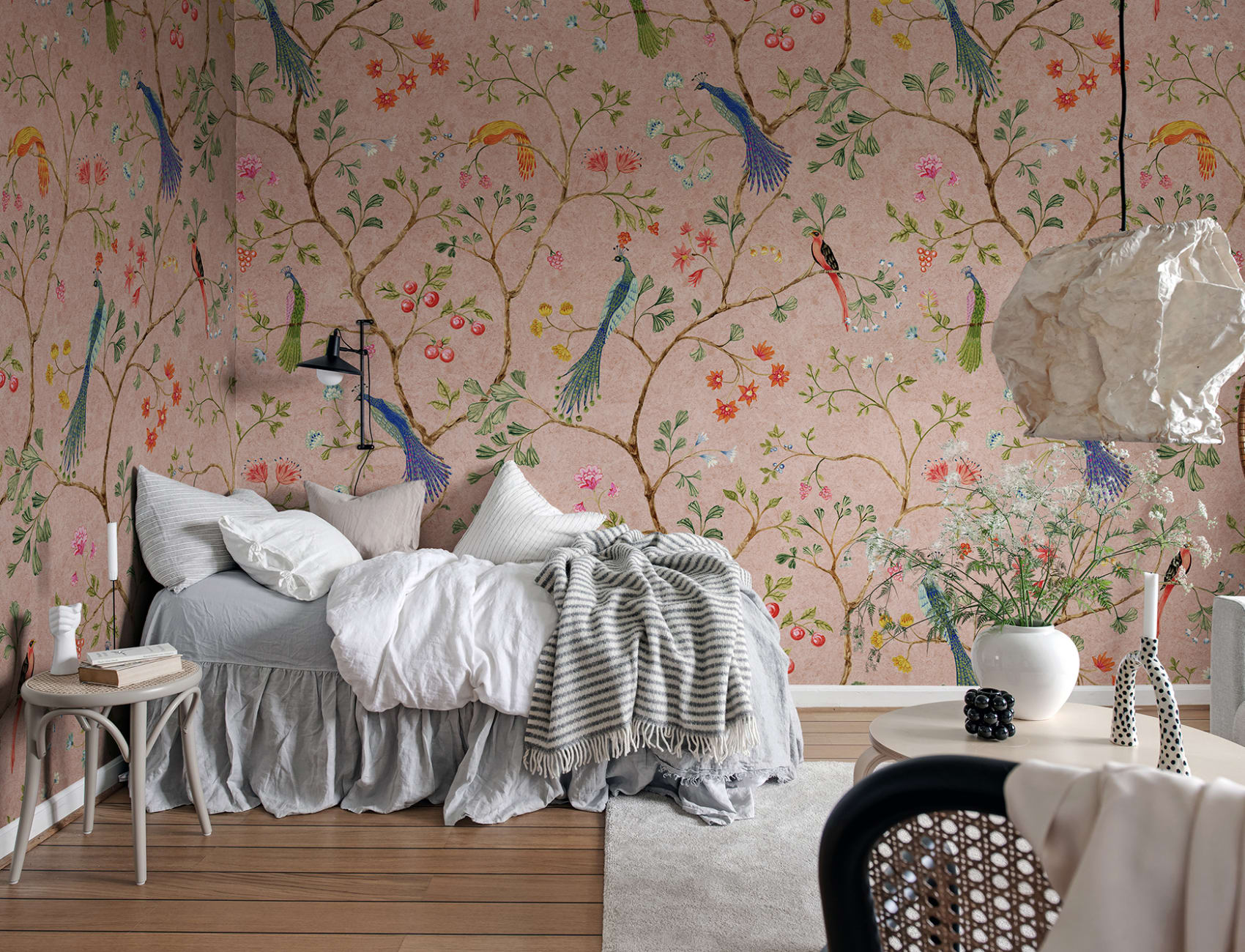 Songbirds, Pink