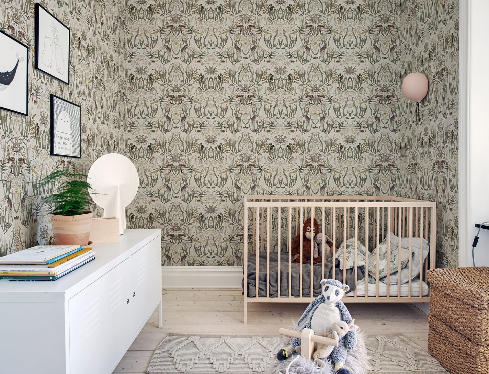The Swedish Forest Mini, White
