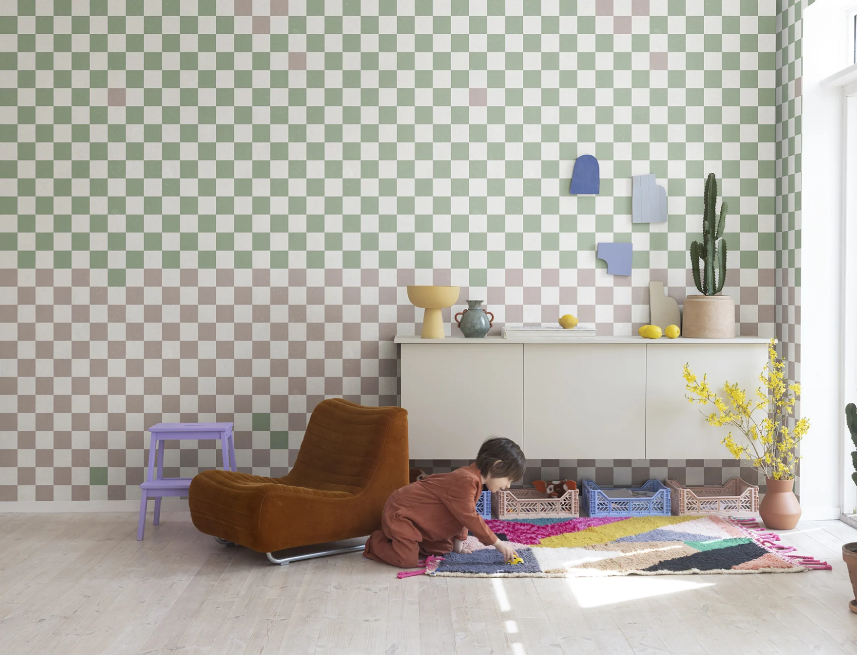 Green and pink checkered wallpaper