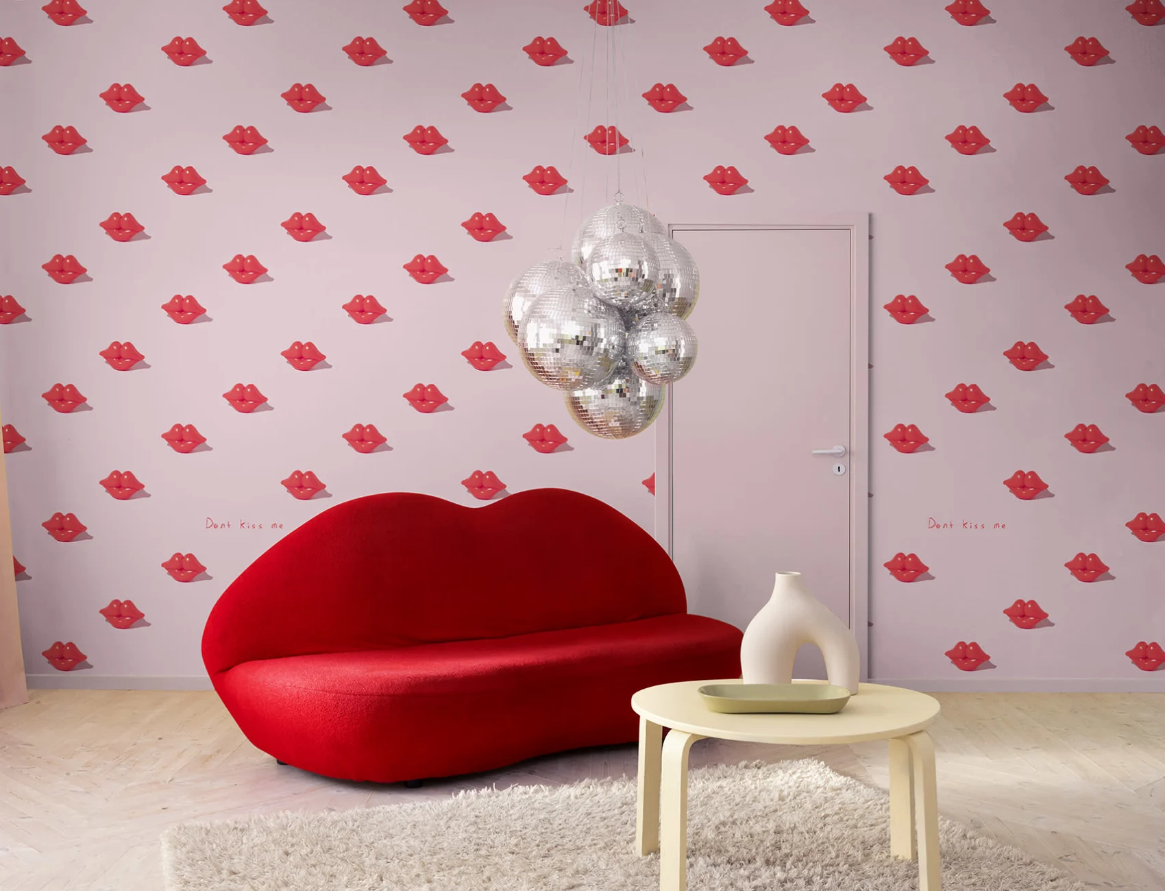 Bold pink and red wallpaper