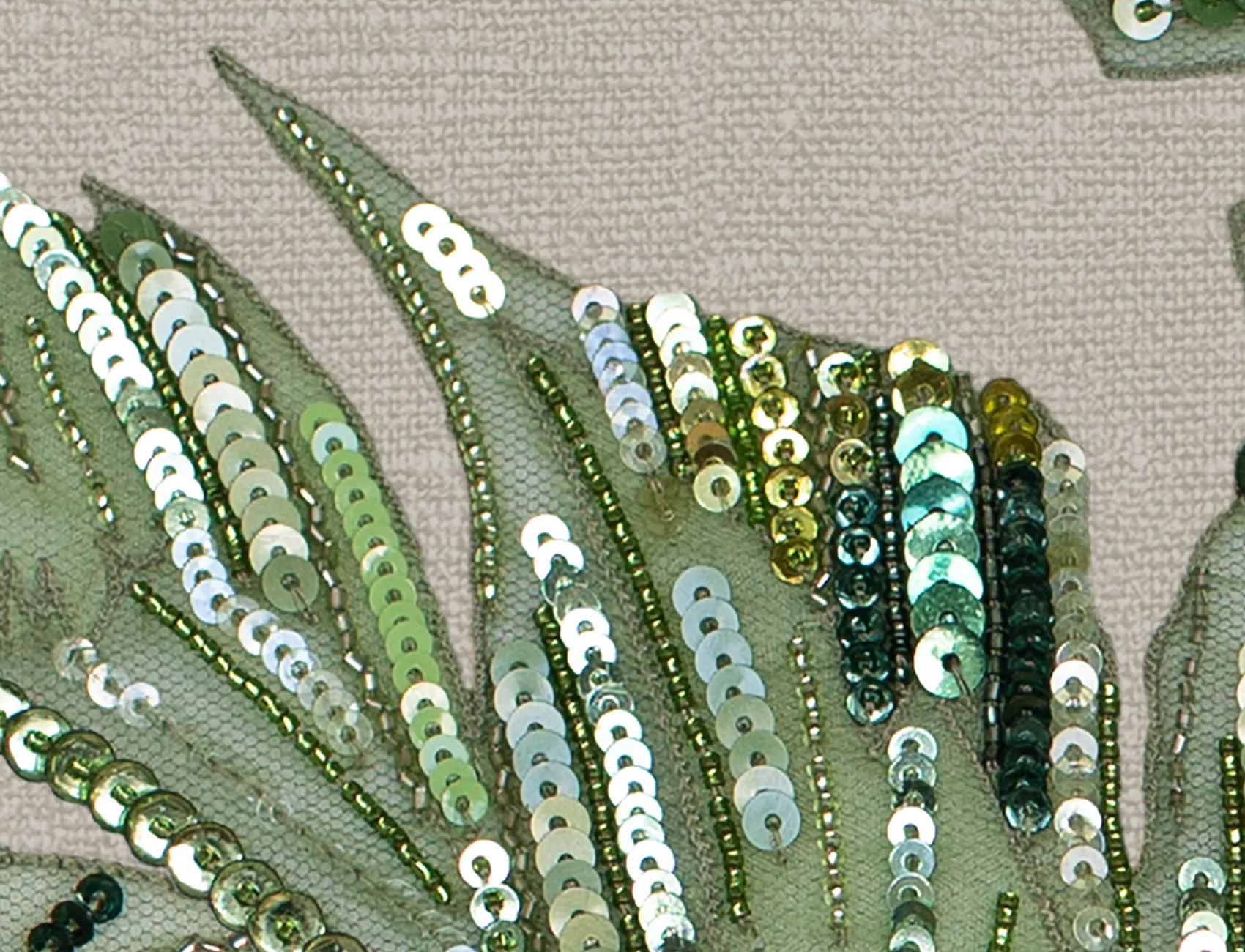Jungle Pearl, Beige