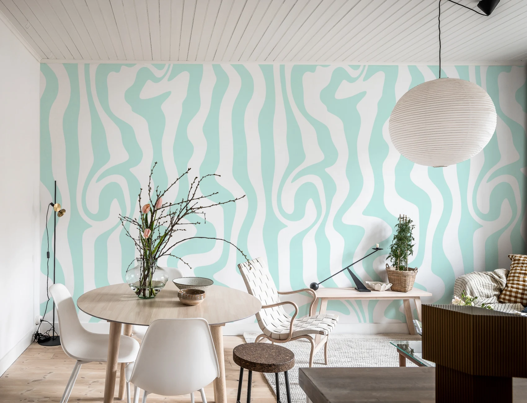 Zebra Breeze
