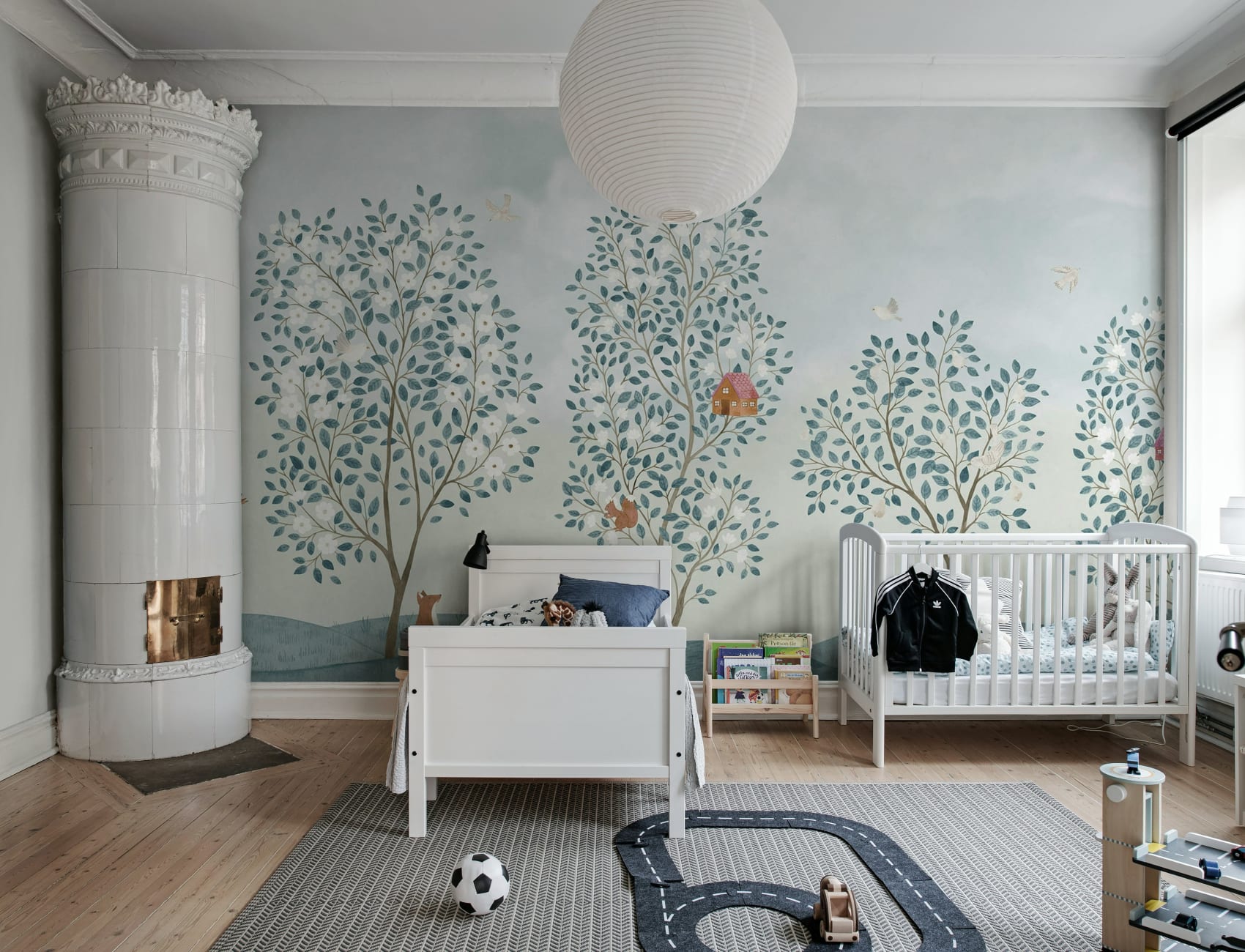 Serene Treetop Retreat