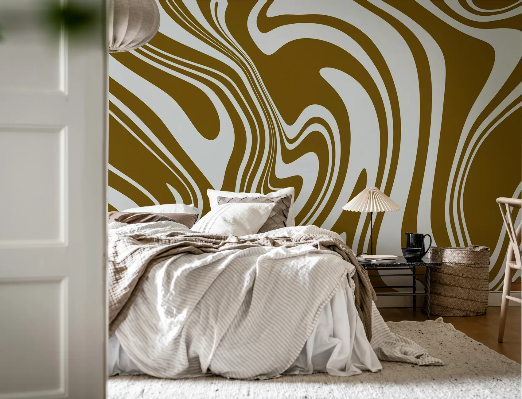 Brown Swirl Chic