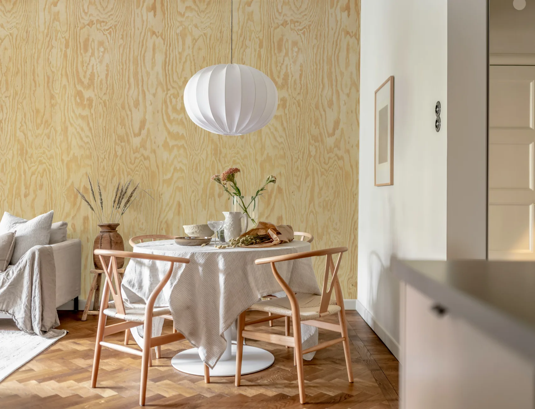 Wood Grain Elegance